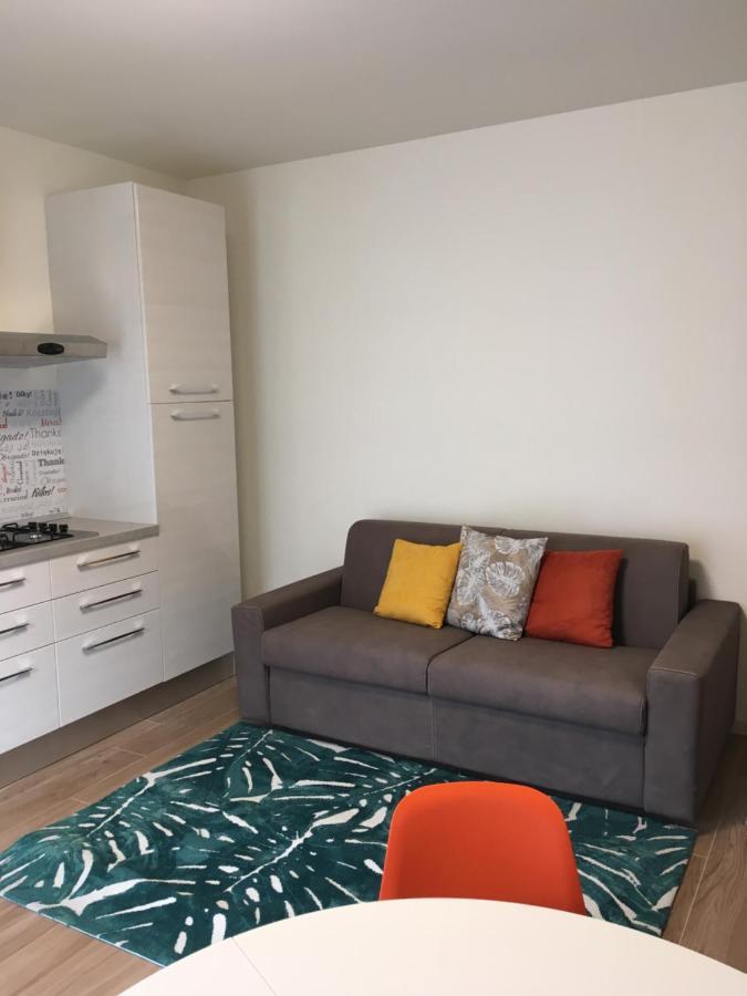 דירות רימיני Residenza Elena מראה חיצוני תמונה