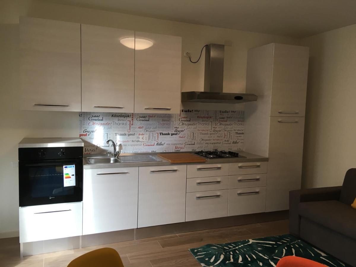 דירות רימיני Residenza Elena מראה חיצוני תמונה